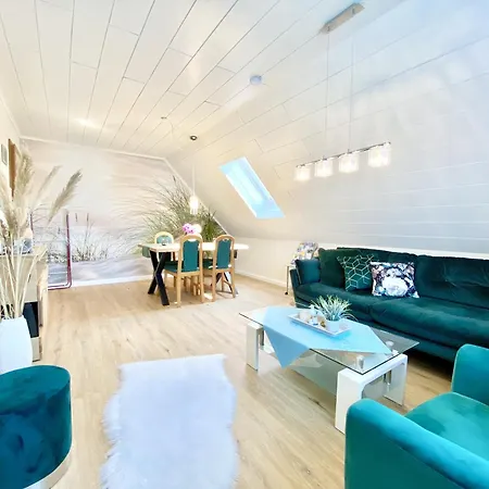 別荘 Poeler Koje *